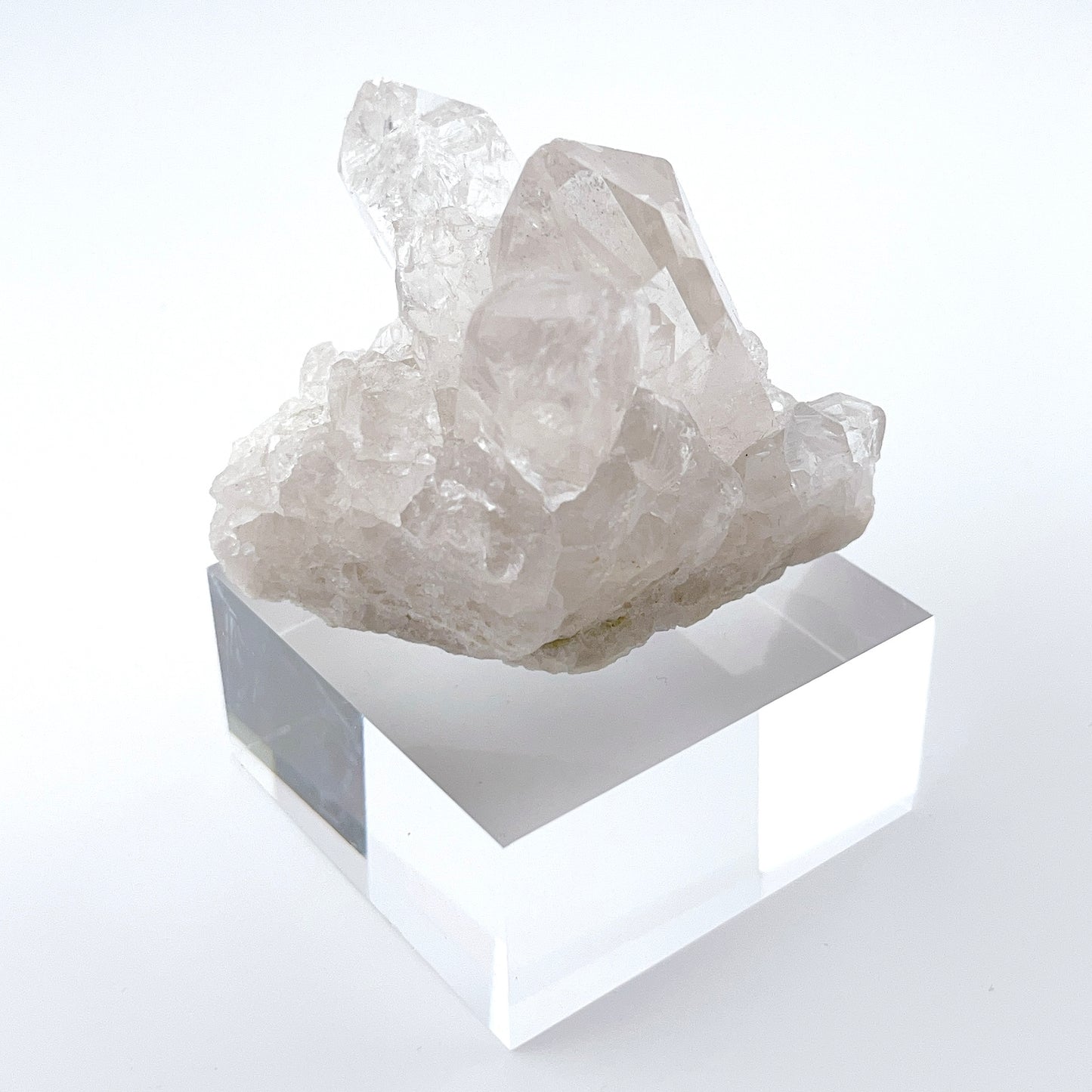 Acrylic mineral stand【ST006】